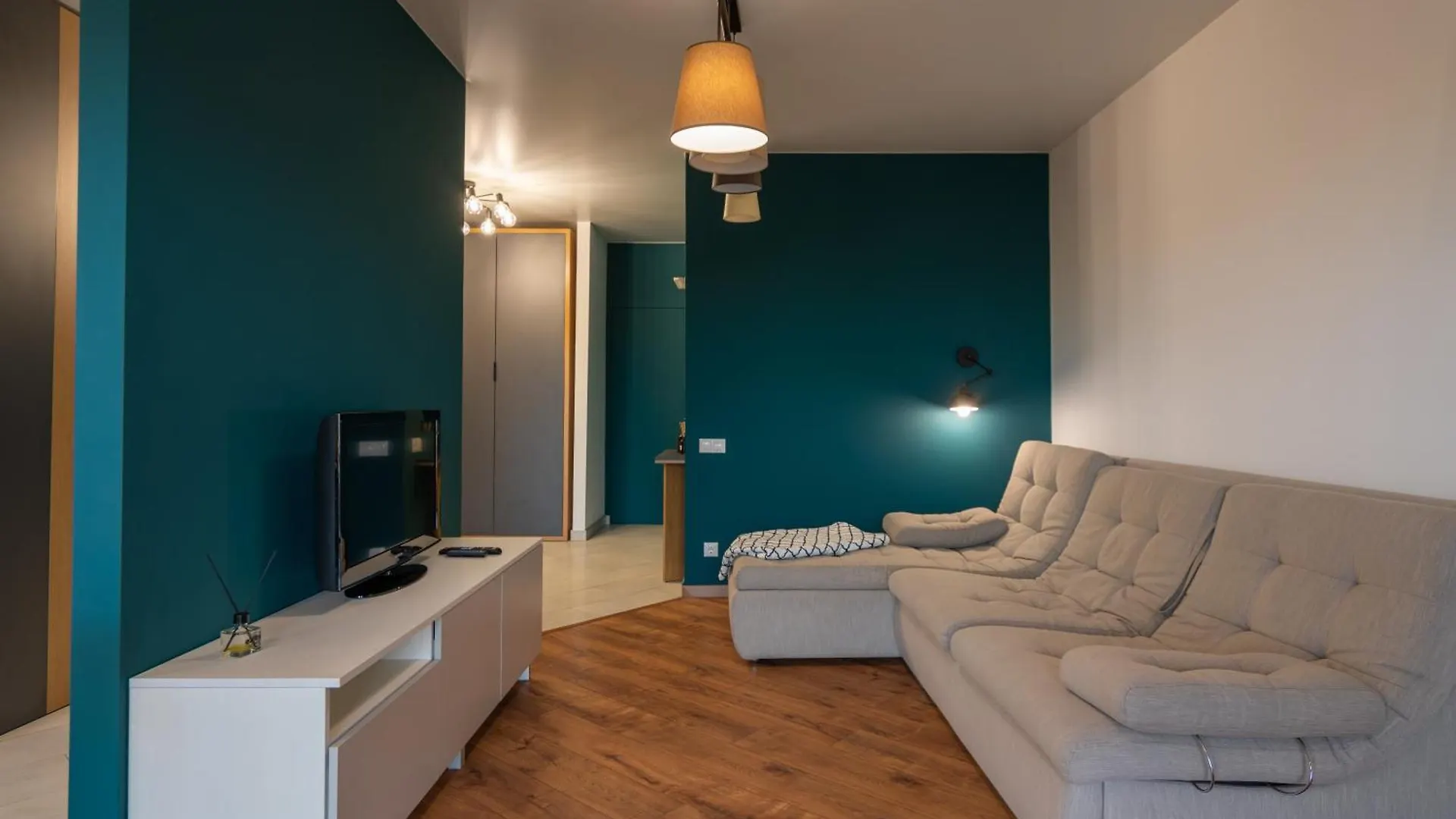 Lux Apartment Avalon Lviv 0*,